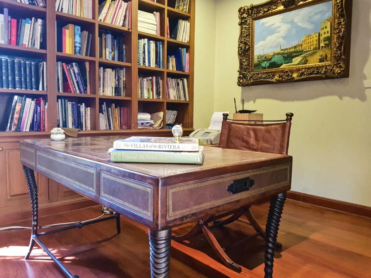 Prompimarn Villa Toscana Bangkok Exteriör bild